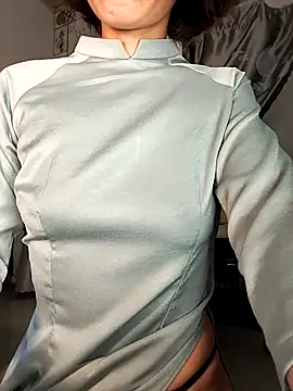 Snapshot of Lucy_limon chatting on 5, 2, 2026 Lucy limon online show from 5, 2, 2026