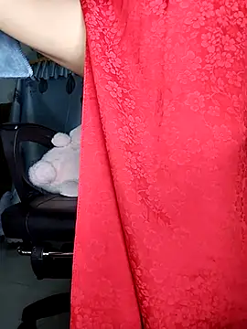 Lucy limon online show from 12, 4, 2026