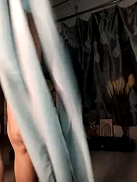 Snapshot of Lucy_limon chatting on 3, 2, 2026 Lucy limon online show from 3, 2, 2026