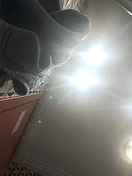 Away Smit online show from 24, 2, 2026