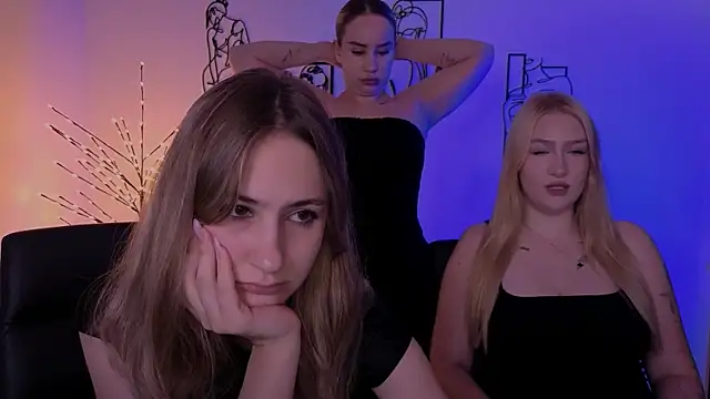 playful sophie online show from 16, 7, 2026