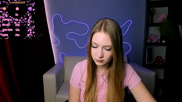 playful sophie online show from 9, 9, 2025