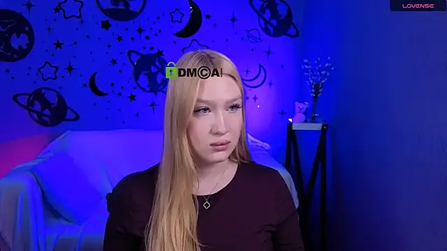 playful sophie online show from 14, 4, 2026