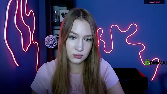 playful sophie online show from 30, 9, 2025