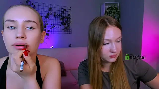 playful sophie online show from 23, 9, 2025