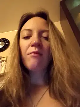 KattyLuuu online show from 12, 2, 2026