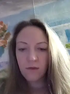 KattyLuuu online show from 19, 12, 2025