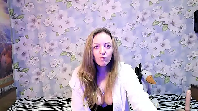 KattyLuuu online show from 20, 9, 2025