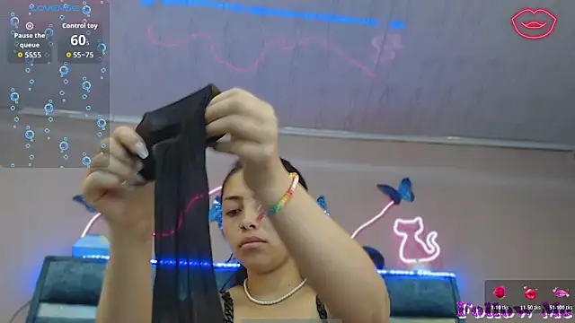 Roxan Fox- online show from 25, 11, 2025