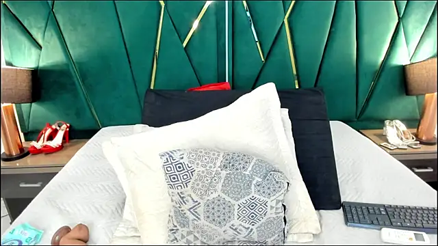 Tamara Myller online show from 1, 4, 2026