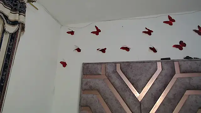 Anny Fox- online show from 4, 10, 2025