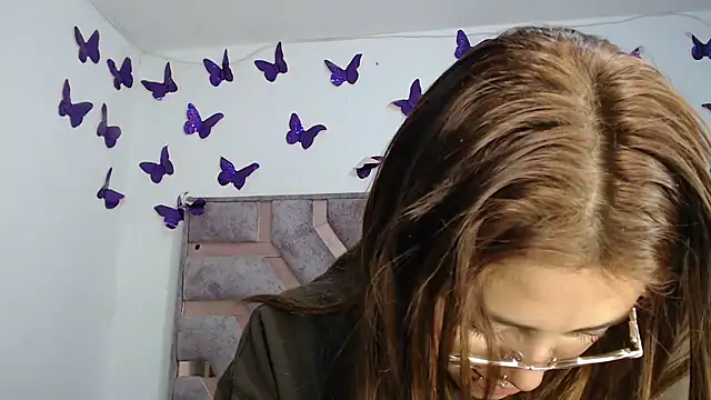 Anny Fox- online show from 7, 3, 2026