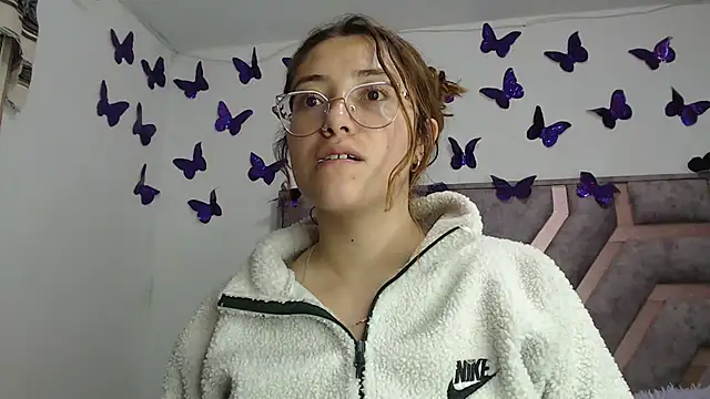 Anny Fox- online show from 22, 11, 2025