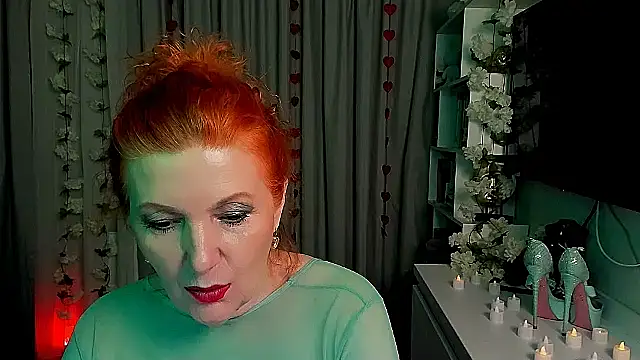 Fire-Fox-One online show from 30, 10, 2025