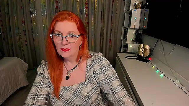 Fire-Fox-One online show from 14, 3, 2025