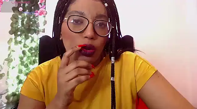 AmyBriiggs online show from 28, 1, 2025