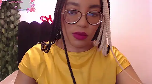 AmyBriiggs online show from 23, 3, 2025