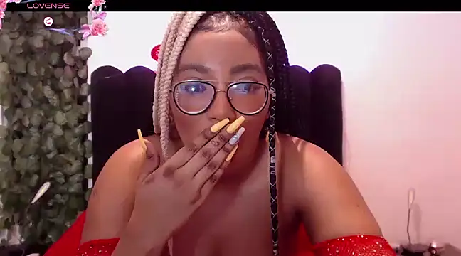 AmyBriiggs online show from 5, 3, 2025