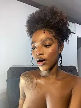 Zizi-campbel online show from 13, 3, 2025