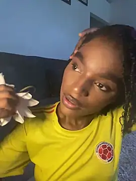 Zizi-campbel online show from 8, 2, 2025