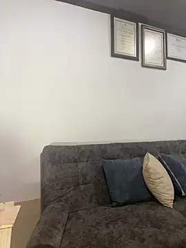 Zizi-campbel online show from 10, 3, 2025