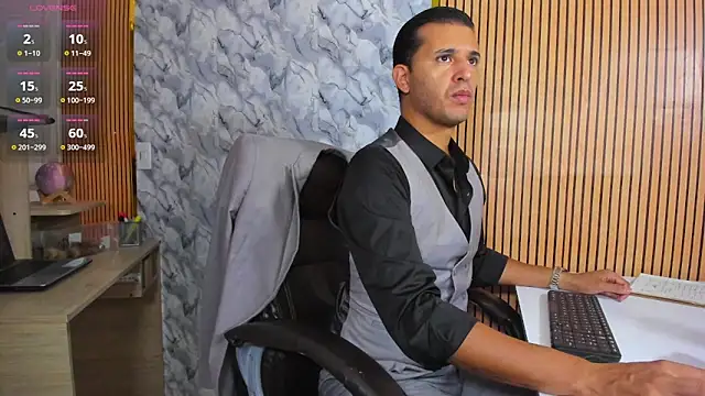 Hideintheoffice online show from 13, 4, 2026