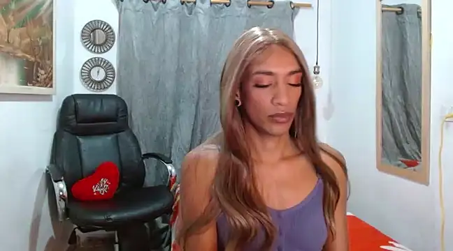 Dannacamilsaenz online show from 8, 2, 2025