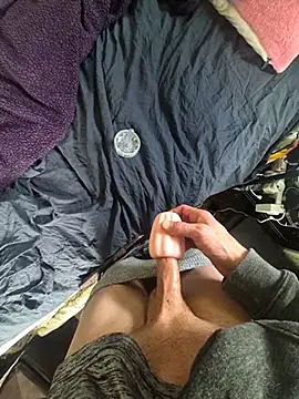 JuicyFuckinPussy online show from 13, 4, 2026