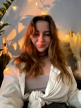 Snapshot of MayaMystic chatting on 2, 10, 2025 MayaMystic online show from 2, 10, 2025