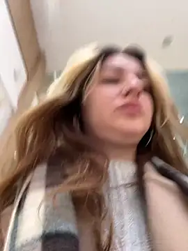 Snapshot of MayaMystic chatting on 28, 2, 2025 MayaMystic online show from 28, 2, 2025