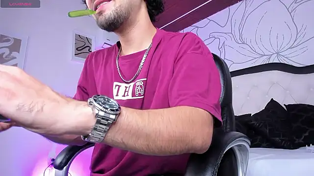 Snapshot of Samir_bear chatting on 17, 1, 2026 Samir bear online show from 17, 1, 2026