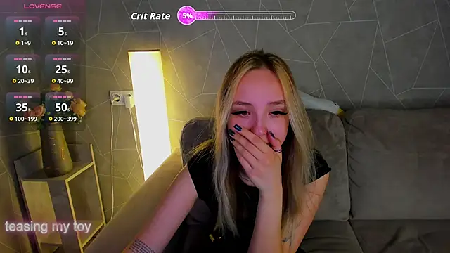 Snapshot of Cheryl__Brown chatting on 29, 9, 2025 Cheryl Brown online show from 29, 9, 2025