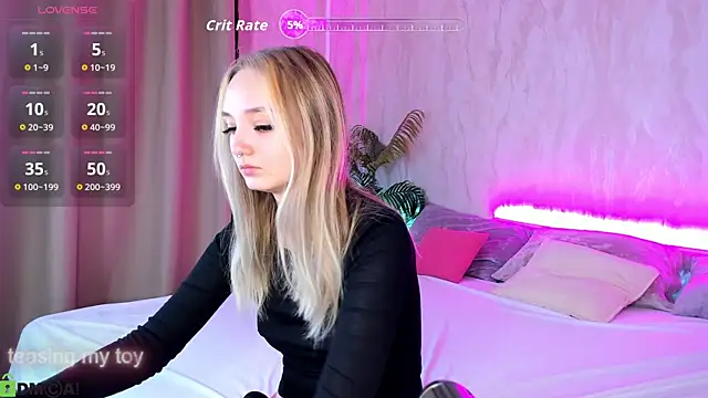 Snapshot of Cheryl__Brown chatting on 6, 10, 2025 Cheryl Brown online show from 6, 10, 2025