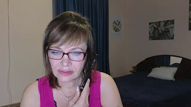 Miss Moren online show from 18, 11, 2025