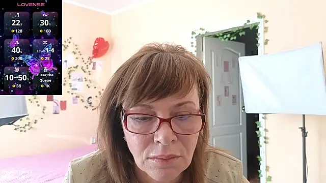 Snapshot of Miss_Moren chatting on 2, 7, 2026 Miss Moren online show from 2, 7, 2026