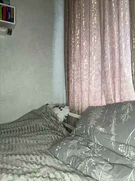 AmmyRich1 online show from 17, 4, 2026