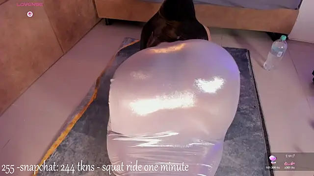 victoriaroyce1 online show from 19, 12, 2025