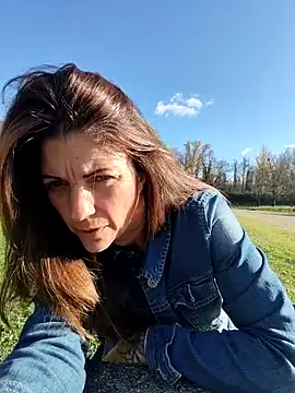 sansan2411 online show from 3, 11, 2025