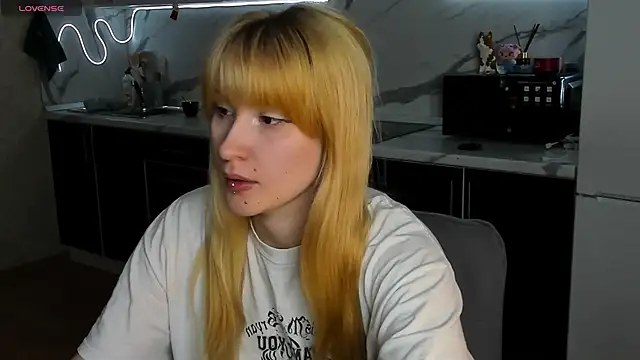 Sweet white chocolate online show from 13, 2, 2026