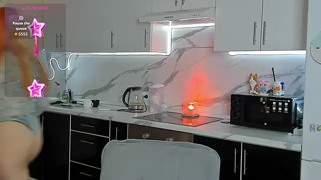 Sweet white chocolate online show from 21, 11, 2025