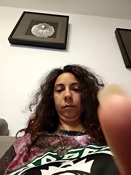 naughty69curls online show from 5, 10, 2025