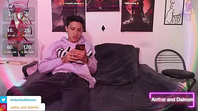 Ambar and daimon  online show from 9, 10, 2025