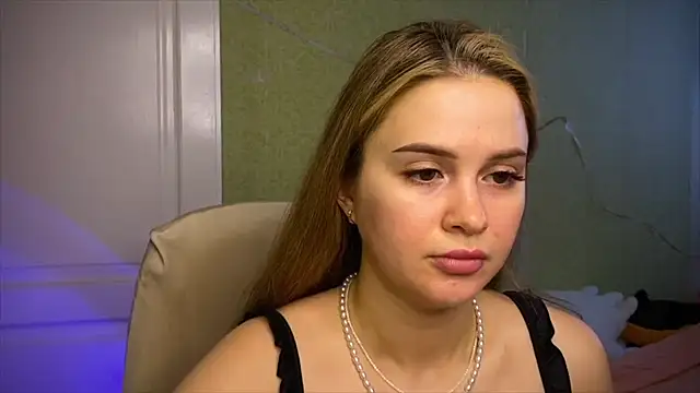 IlonaMurf online show from 4, 4, 2026