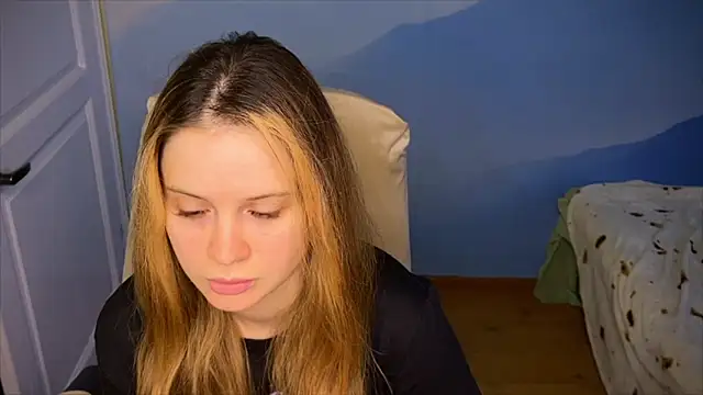 IlonaMurf online show from 12, 9, 2025