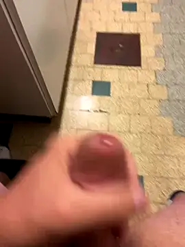 Snapshot of mikiss789 chatting on 2, 11, 2025 mikiss789 online show from 2, 11, 2025