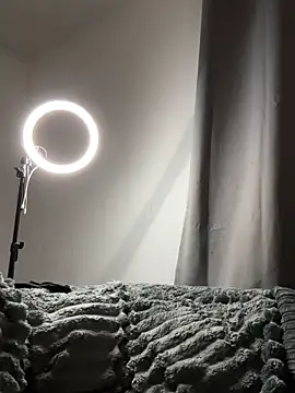 Snapshot of shelovesc chatting on 14, 2, 2025 shelovesc online show from 14, 2, 2025