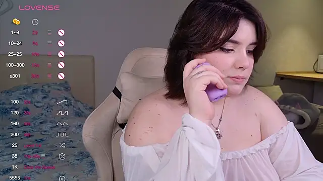 YumiYammy online show from 21, 11, 2025