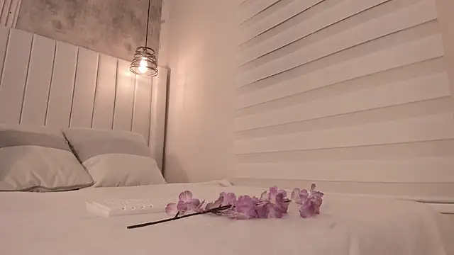  dakota a online show from 8, 10, 2025