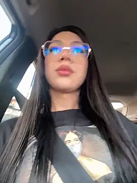 RoseCassie online show from 2, 4, 2026