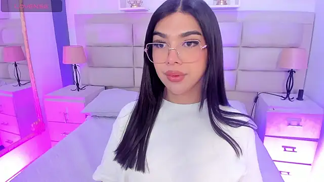 RoseCassie online show from 9, 9, 2025